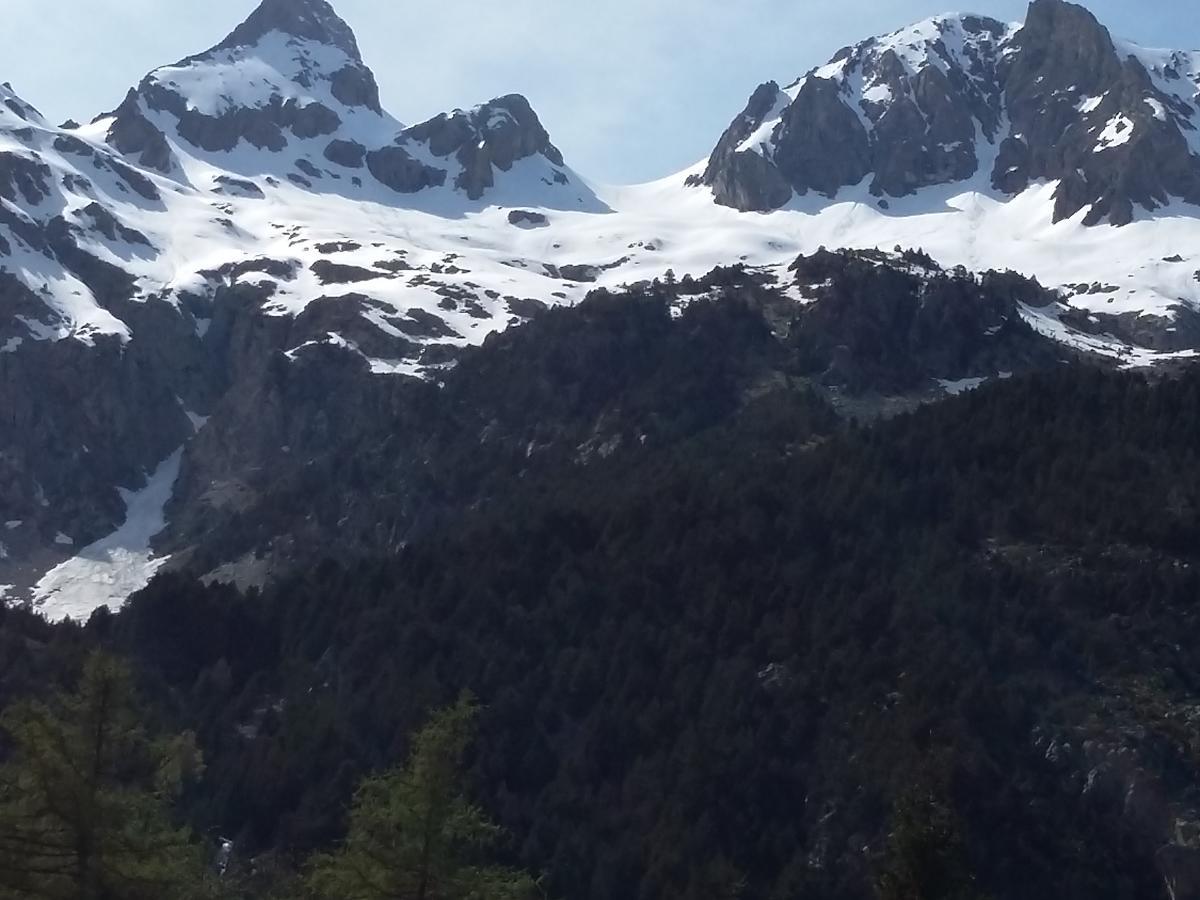 Hospederia Prepirineo Hotel Undues-Pintano Bagian luar foto